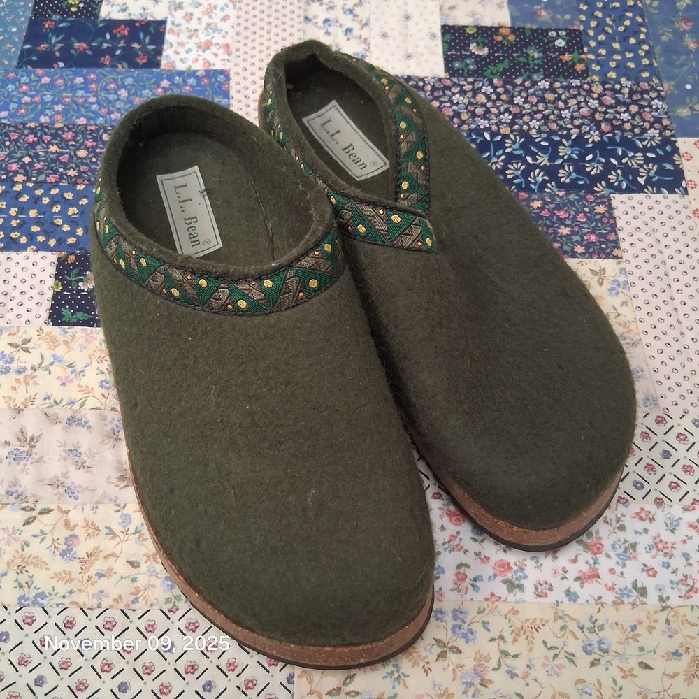 LL Bean Womens Cork Bottom Wool Slides Size 7 Medium Sage Green